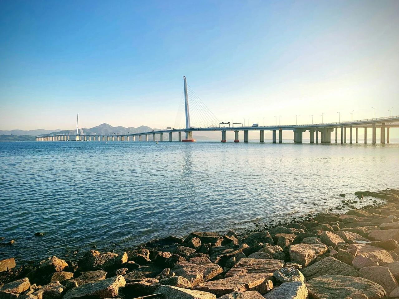 Shenzhen Bay Port (SZ side) photo